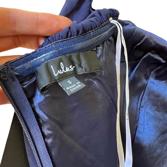 NWT Lulu’s Enduring Love Navy Blue Off-the-Shoulder Maxi Formal Dress - Picture 16 of 16